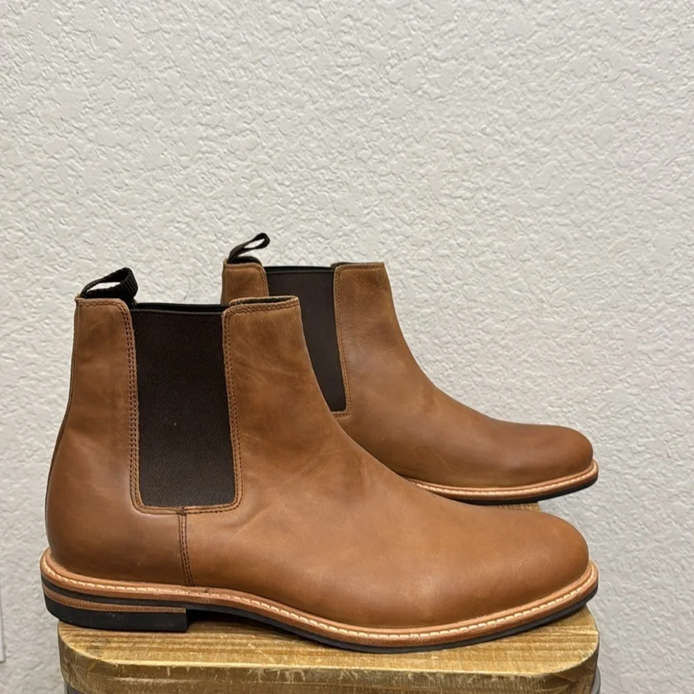 Nisolo Marco All Weather  Leather Chelsea Boots  Size 12.5